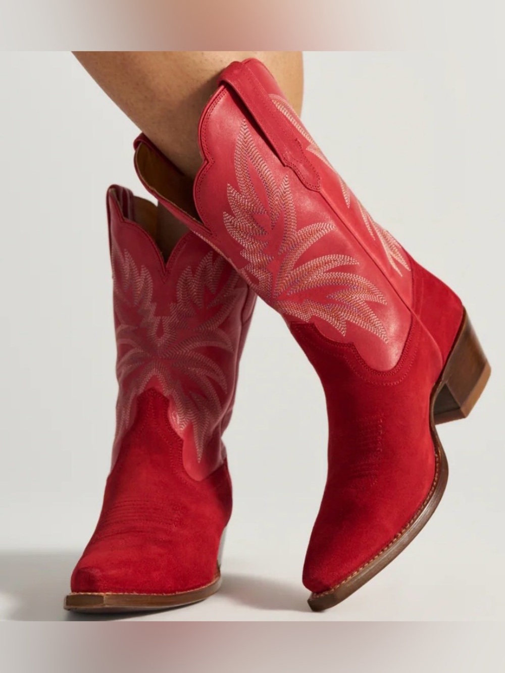 Tecovas The Sadie in “Barn Red” ❤️